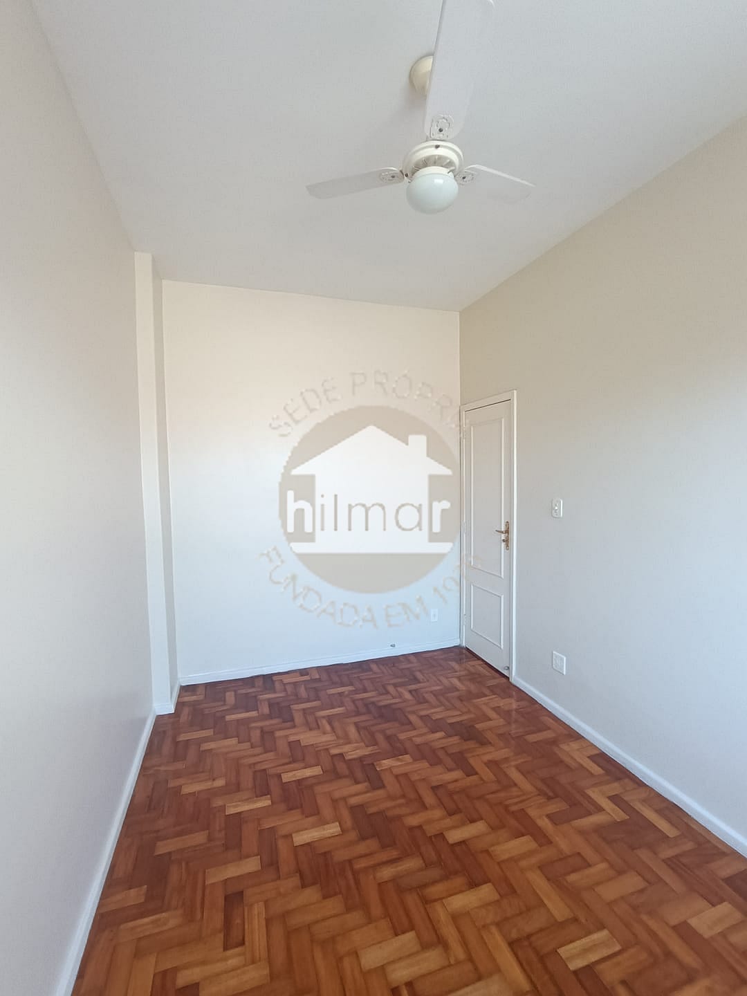 Apartamento para alugar com 2 quartos, 55m² - Foto 13