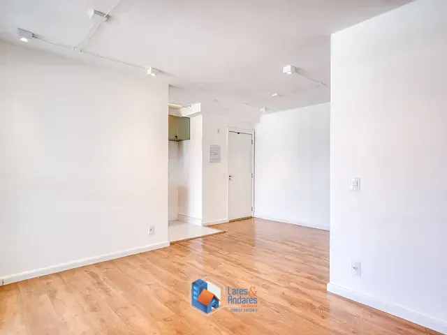 Apartamento com 4093m² 3 quartos e 2 banheiros, à venda, no bairro Barra Funda em São Paulo