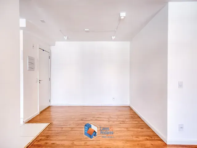 Apartamento com 4093m² 3 quartos e 2 banheiros, à venda, no bairro Barra Funda em São Paulo