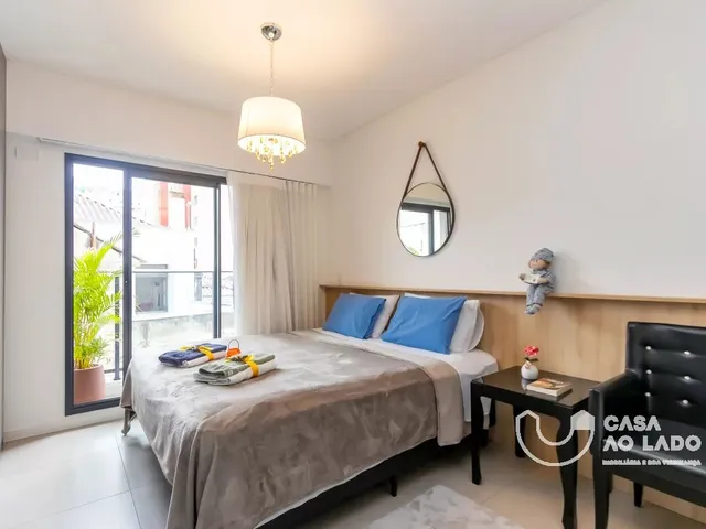 Apartamento 1 quarto e 1 banheiro, para alugar, no bairro Centro em Curitiba