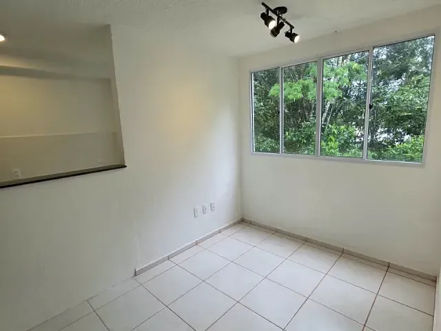 Apartamento 2 quartos e 1 banheiro, à venda, no bairro Vargem Grande em Rio de Janeiro