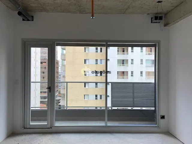 Sala 1 quarto e 1 banheiro, à venda ou para alugar, no bairro Cerqueira César em São Paulo