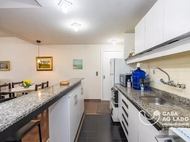 Apartamento 1 quarto e 1 banheiro, à venda, no bairro Centro em Curitiba