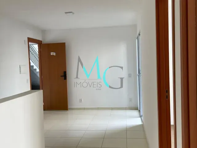 Apartamento 2 quartos e 1 banheiro, à venda, no bairro Guaratiba em Rio de Janeiro