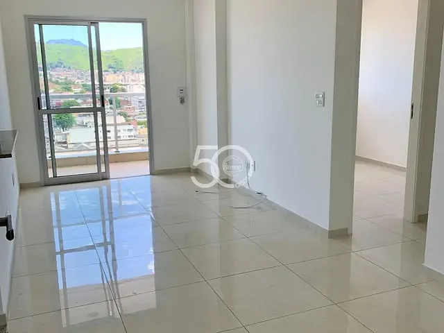 Apartamento 2 quartos e 2 banheiros, para alugar, no bairro Irajá em Rio de Janeiro