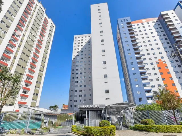 Apartamento 2 quartos e 1 banheiro, à venda, no bairro Cristo Rei em Curitiba