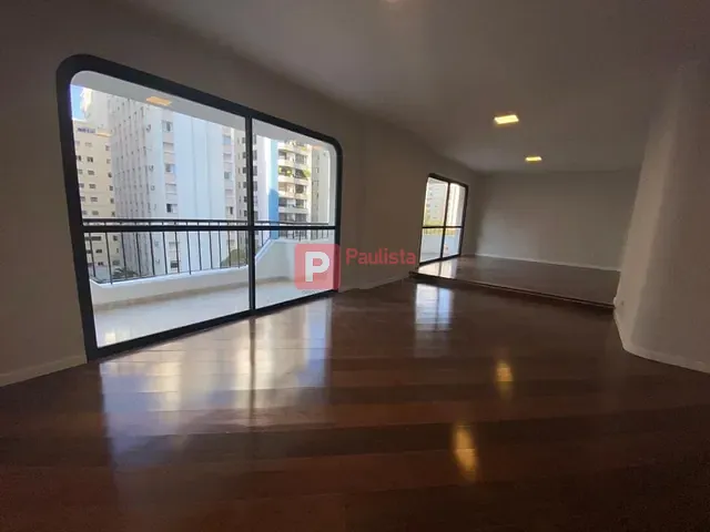 Apartamento 3 quartos e 4 banheiros, à venda, no bairro Jardim Paulista em São Paulo
