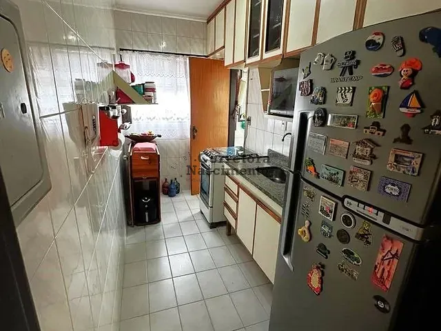 Apartamento 2 quartos e 1 banheiro, à venda, no bairro Vila Zizinha em São José dos Campos