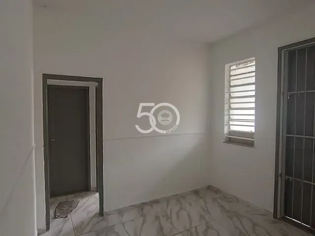 Apartamento com 60m² 1 quarto e 1 banheiro, para alugar, no bairro Penha Circular em Rio de Janeiro