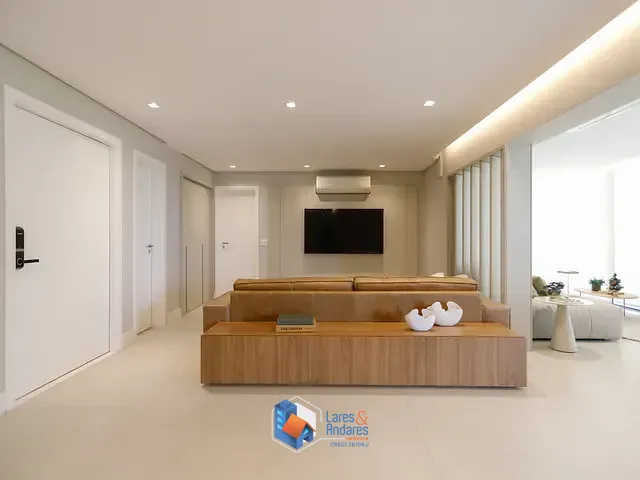 Apartamento com 12116m² 4 quartos e 5 banheiros, à venda, no bairro Água Branca em São Paulo