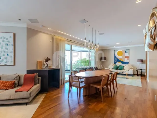 Apartamento 4 quartos e 4 banheiros, à venda, no bairro Jardim Paulista em São Paulo