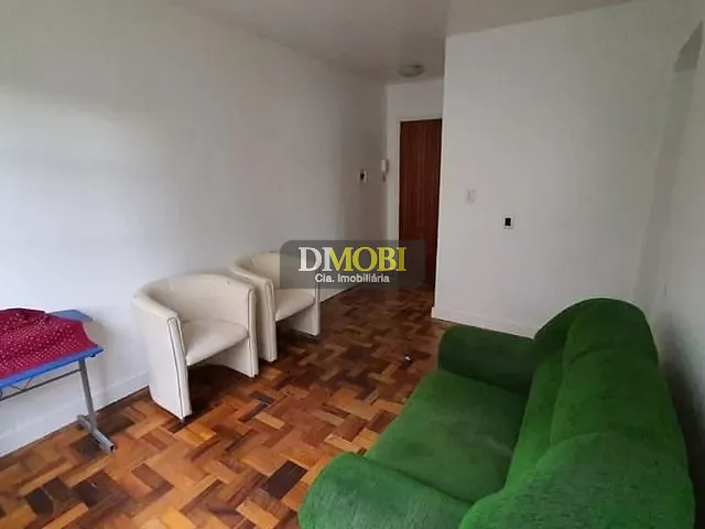 Apartamento com 62m² 3 quartos e 1 banheiro, à venda, no bairro Cristal em Porto Alegre