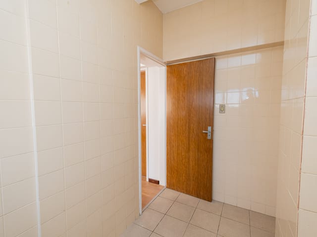 Apartamento 1 quarto e 1 banheiro, para alugar, no bairro Centro em Pelotas