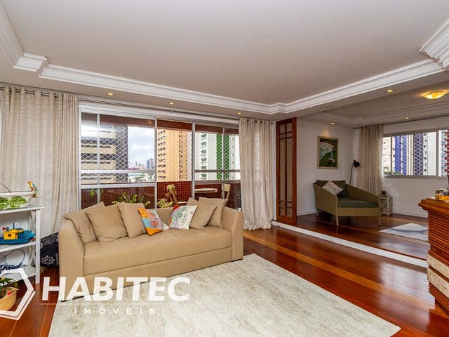 Apartamento 4 quartos e 5 banheiros, à venda, no bairro Água Verde em Curitiba