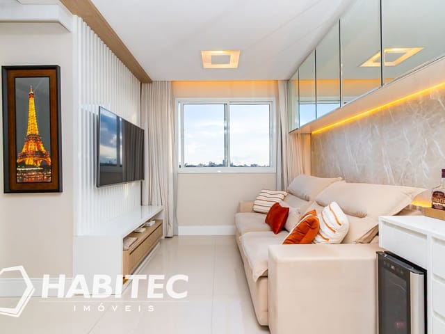 Apartamento 2 quartos e 2 banheiros, à venda, no bairro Vila Izabel em Curitiba