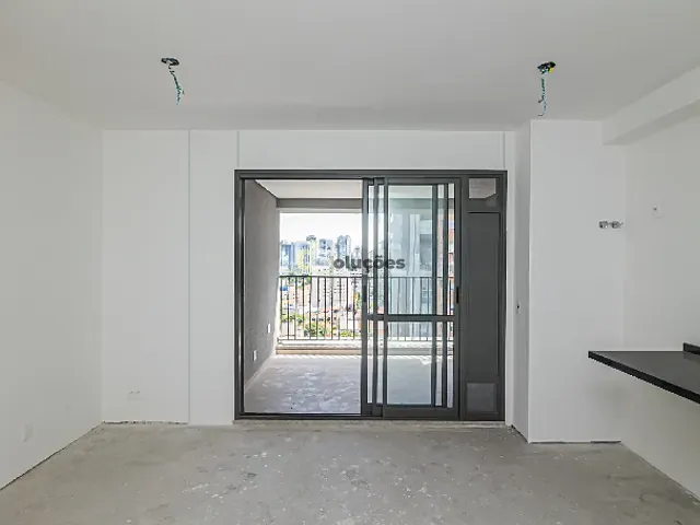Apartamento 2 quartos e 2 banheiros, à venda, no bairro Jardim das Acácias em São Paulo
