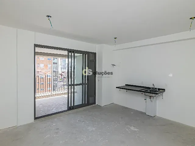Apartamento 2 quartos e 2 banheiros, à venda, no bairro Jardim das Acácias em São Paulo