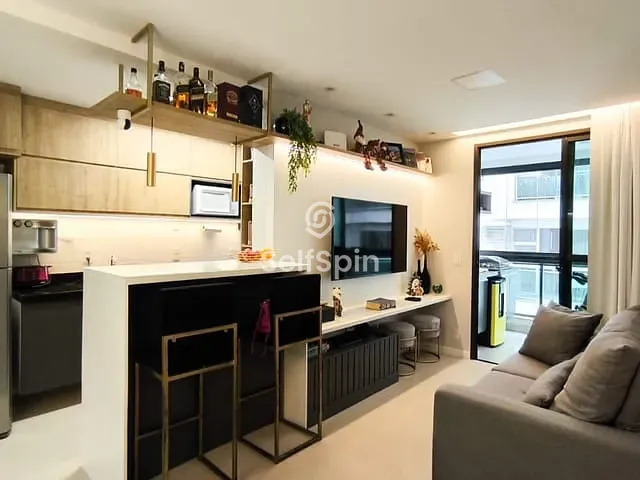 Apartamento 1 quarto e 2 banheiros, para alugar, no bairro Santa Rosa em Niterói