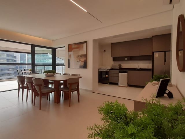 Apartamento com 196m² 3 quartos e 4 banheiros, à venda ou para alugar, no bairro Chácara Santo Antônio (Zona Sul) em São Paulo