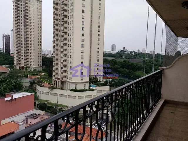 Apartamento com 180m² 3 quartos e 2 banheiros, à venda, no bairro Tatuapé em São Paulo