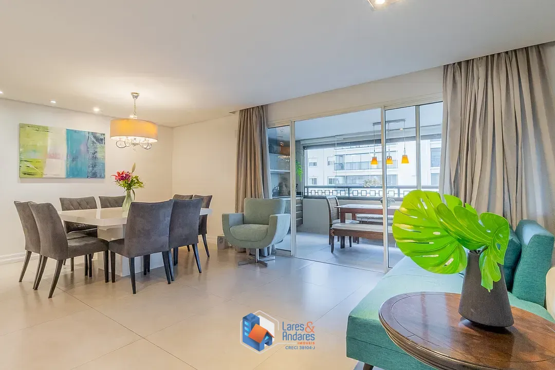 Apartamento, 3 quartos, 160 m² - Foto 1