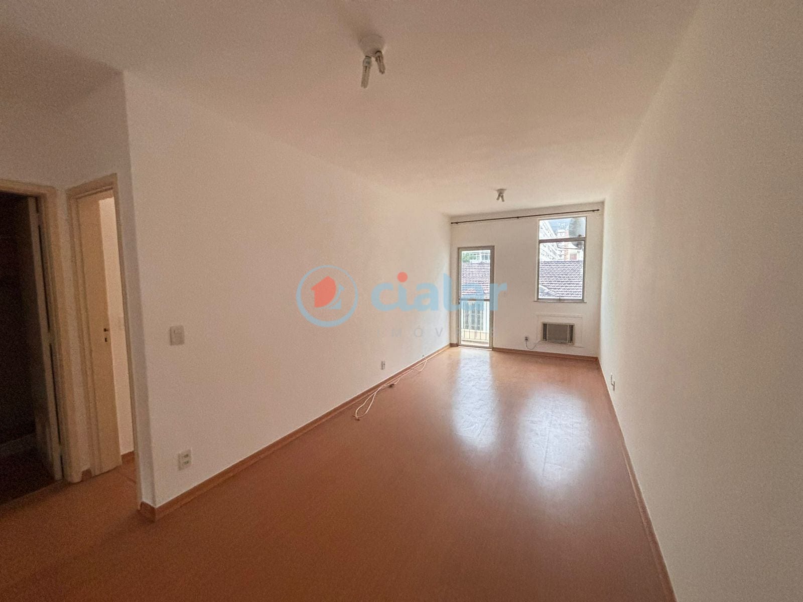 Apartamento, 1 quarto, 59 m² - Foto 2