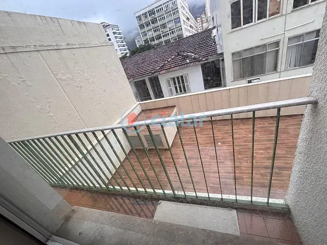 Apartamento 1 quarto e 1 banheiro, à venda, no bairro Humaitá em Rio de Janeiro