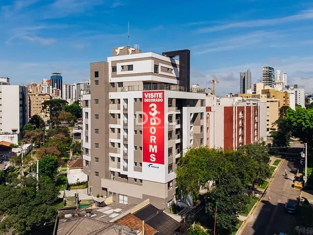 Apartamento com 198m² 3 quartos e 1 banheiro, à venda, no bairro Juvevê em Curitiba