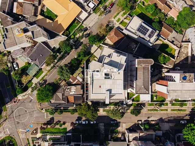 Apartamento com 198m² 3 quartos e 1 banheiro, à venda, no bairro Juvevê em Curitiba