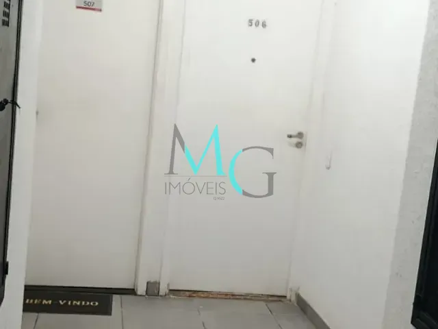 Apartamento 2 quartos e 1 banheiro, à venda, no bairro Inhoaíba em Rio de Janeiro