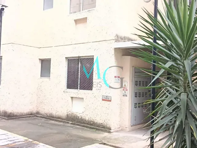 Apartamento 2 quartos e 1 banheiro, à venda, no bairro Inhoaíba em Rio de Janeiro
