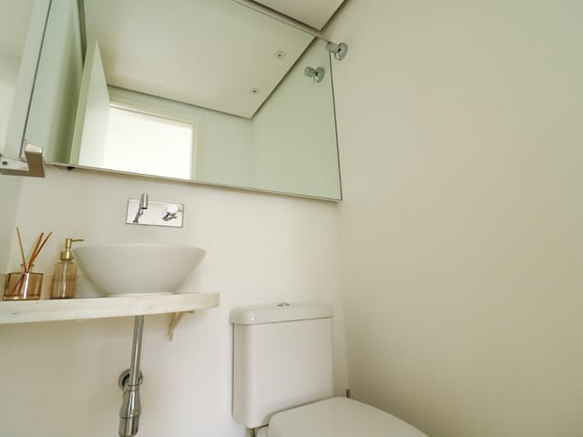 Apartamento com 157m² 3 quartos e 4 banheiros, à venda, no bairro Vila Nova Conceição em São Paulo