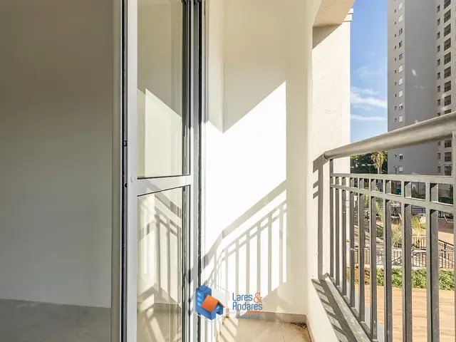 Apartamento com 2700m² 2 quartos e 2 banheiros, à venda, no bairro Vila Sônia em São Paulo