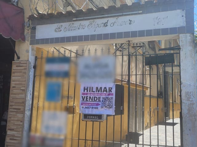 Foto do Apartamento - Ótima oportunidade!! Apartamento a venda de frente 2 quartos com dependência completa de empregada com vaga de garagem próximo ao BRT. Vaz Lobo - RJ. | Hilmar