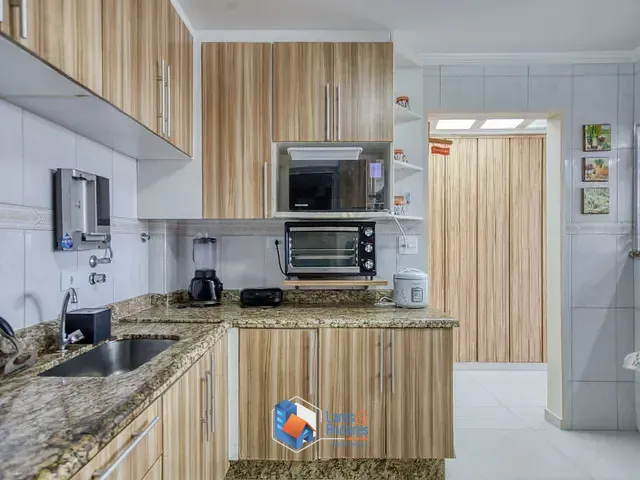 Apartamento com 2425m² 3 quartos e 2 banheiros, à venda, no bairro Santana em São Paulo