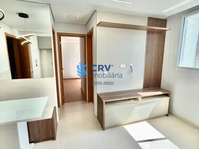 Apartamento com 45m² 2 quartos e 1 banheiro, à venda ou para alugar, no bairro Conjunto Habitacional Doutor Farid Libos em Londrina