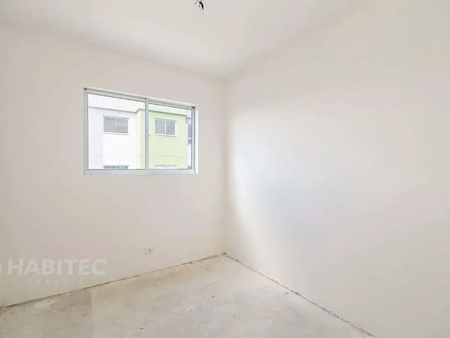 Apartamento 2 quartos e 1 banheiro, à venda, no bairro Atuba em Curitiba