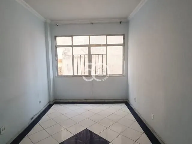 Apartamento com 62m² 2 quartos e 1 banheiro, para alugar, no bairro Olaria em Rio de Janeiro