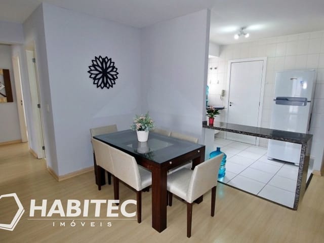 Apartamento 3 quartos e 2 banheiros, à venda, no bairro Rebouças em Curitiba