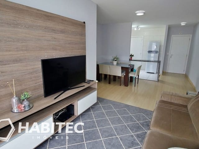 Apartamento 3 quartos e 2 banheiros, à venda, no bairro Rebouças em Curitiba