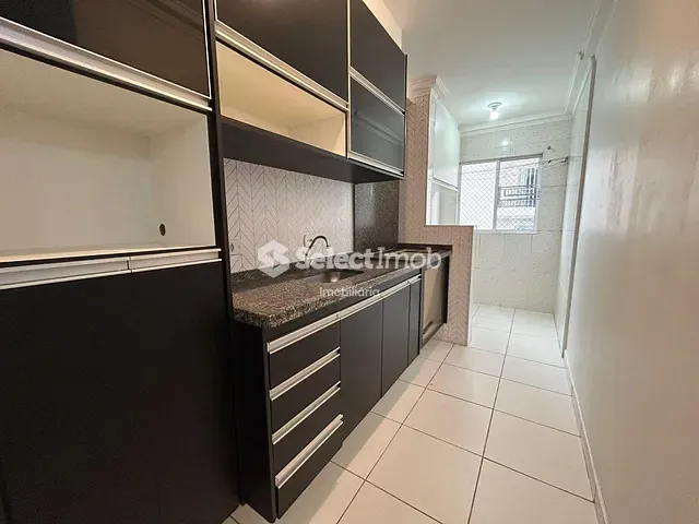 Apartamento com 56m² 2 quartos e 1 banheiro, à venda, no bairro Vila Assis Brasil em Mauá