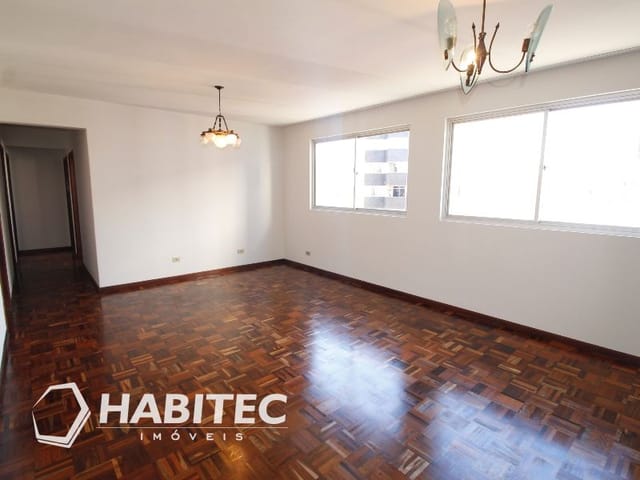 Apartamento 3 quartos e 2 banheiros, à venda, no bairro Cristo Rei em Curitiba