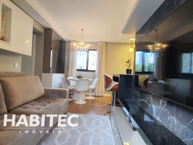 Apartamento 2 quartos e 1 banheiro, à venda, no bairro Capão Raso em Curitiba