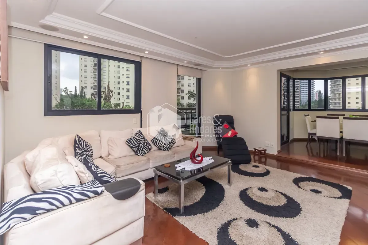 Apartamento, 3 quartos, 158 m² - Foto 1