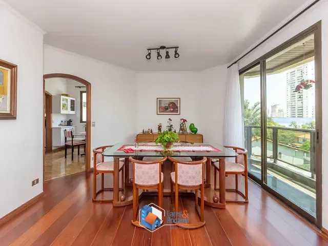 Apartamento com 1418m² 3 quartos e 4 banheiros, à venda, no bairro Campo Belo em São Paulo