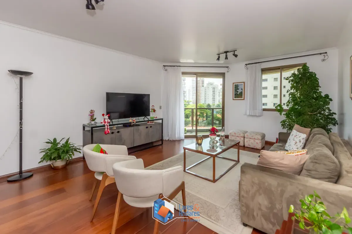 Apartamento, 3 quartos, 161 m² - Foto 1