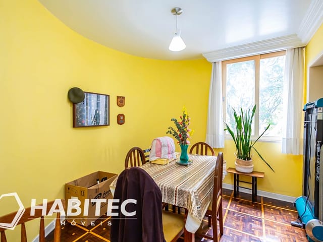 Apartamento 3 quartos e 2 banheiros, à venda, no bairro Cabral em Curitiba