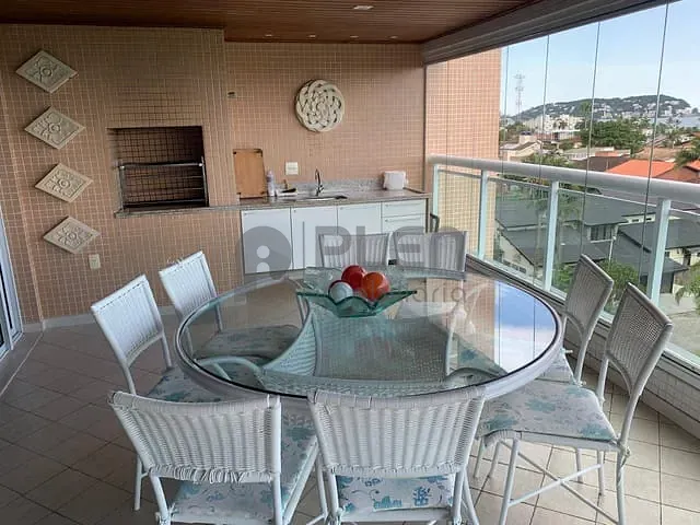 Apartamento com 316m² 4 quartos e 6 banheiros, à venda, no bairro Vila Santa Clara em Guarujá