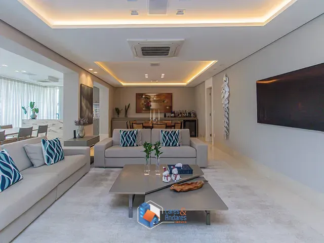 Apartamento com 226m² 3 quartos e 3 banheiros, à venda, no bairro Vila Nova Conceição em São Paulo