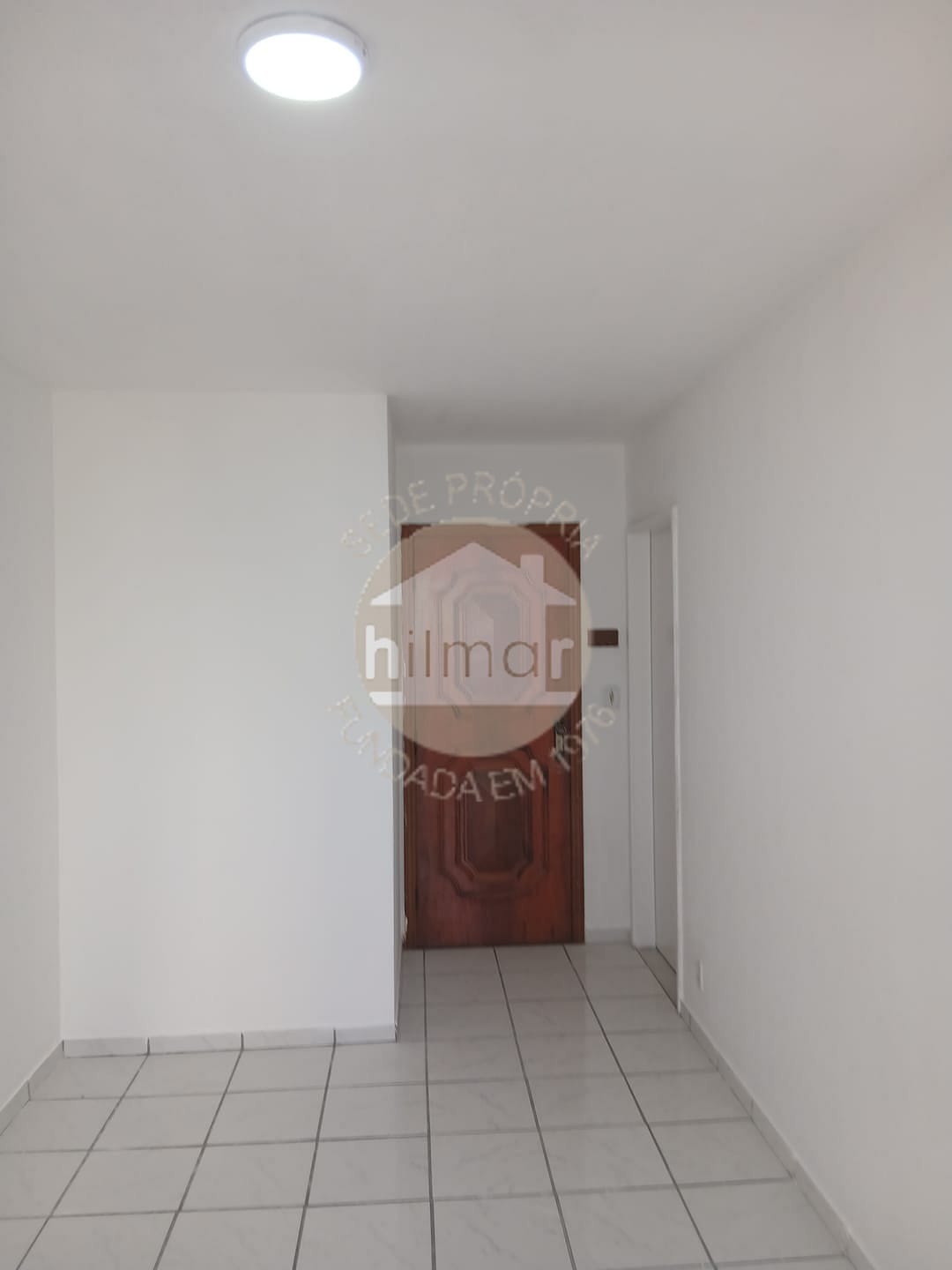Apartamento para alugar com 1 quarto, 50m² - Foto 2
